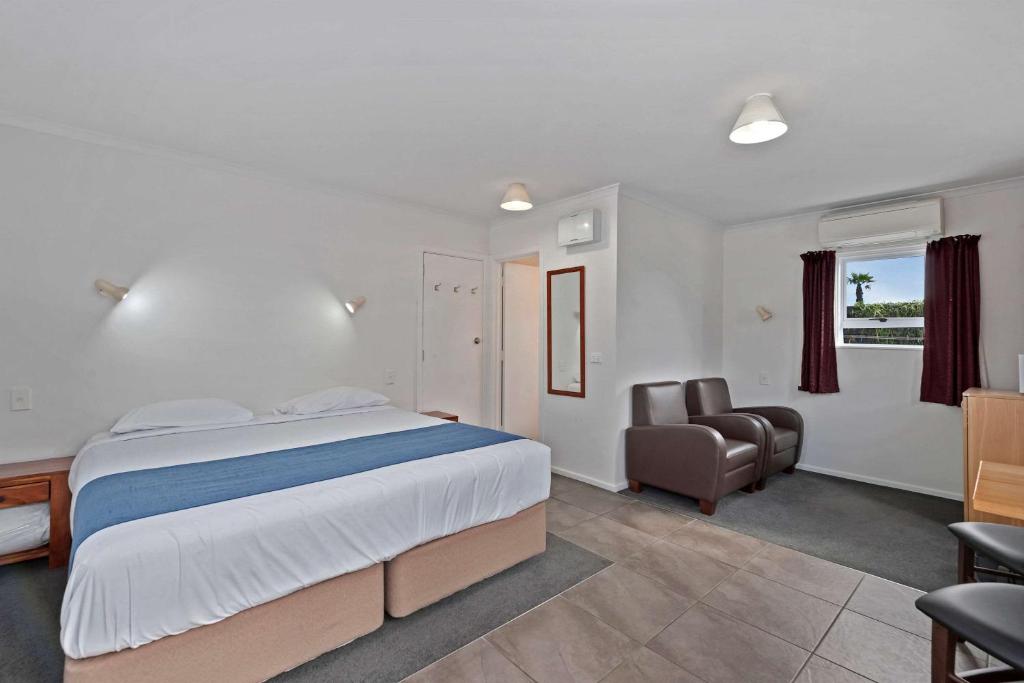 Comfort Inn Westshore Beach - Resim 36