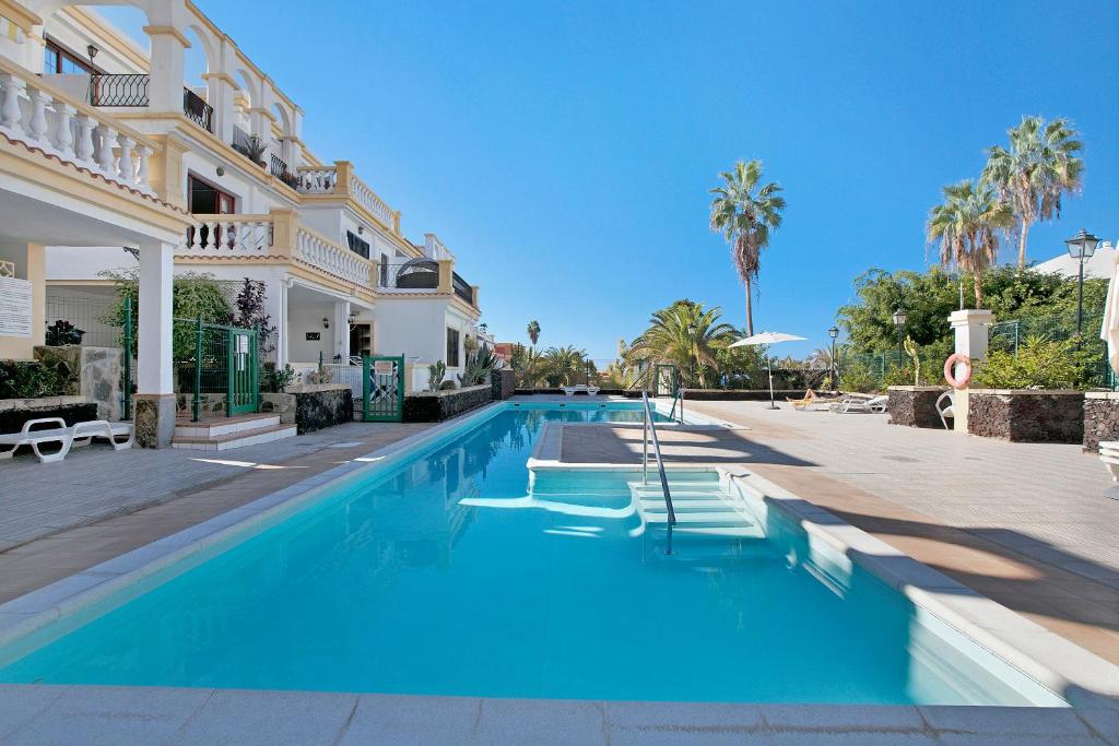 Swimmingpoolen hos eller tæt på Tenerife South Apartament