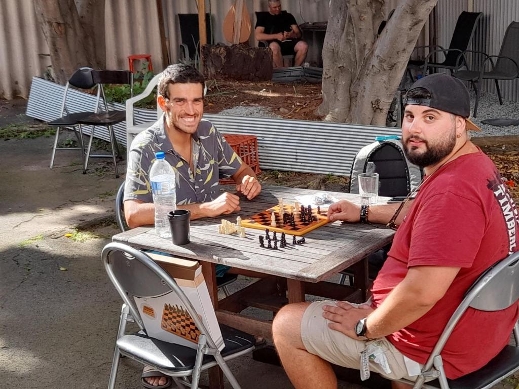 Hosté ubytování Ozi Inn Backpackers - Perth -Valid Passport Required