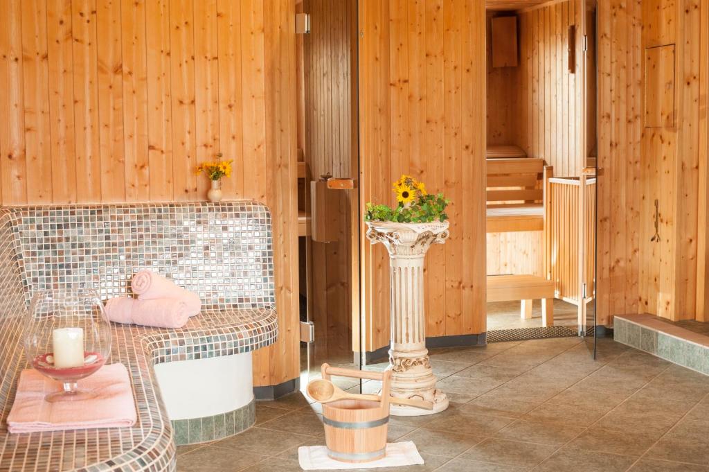 Posezení v ubytování Örglwirt Ferienwelt - Hotel Post Örglwirt