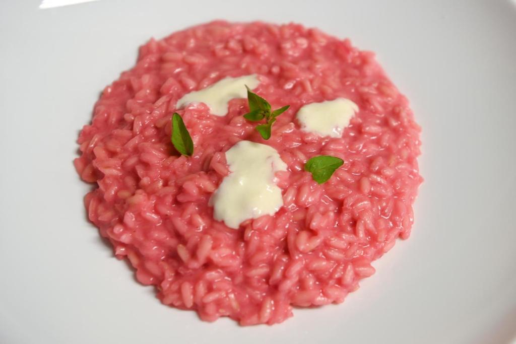Jídlo v hotelu nebo okolí