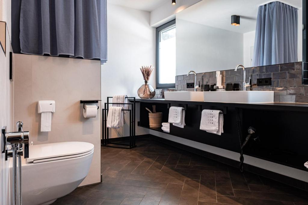 Kúpeľňa v ubytovaní APART HERZOG - URBAN LUXURY LIFESTYLE direct at Steinbergpiste and Steinbergbahn