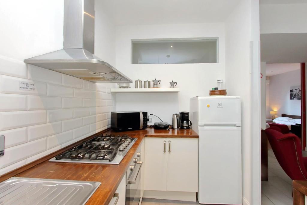 Kuchnia lub aneks kuchenny w obiekcie Trastevere