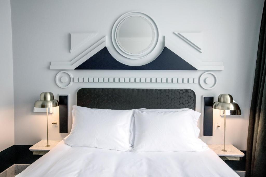 Henrietta Experimental - Resim 35