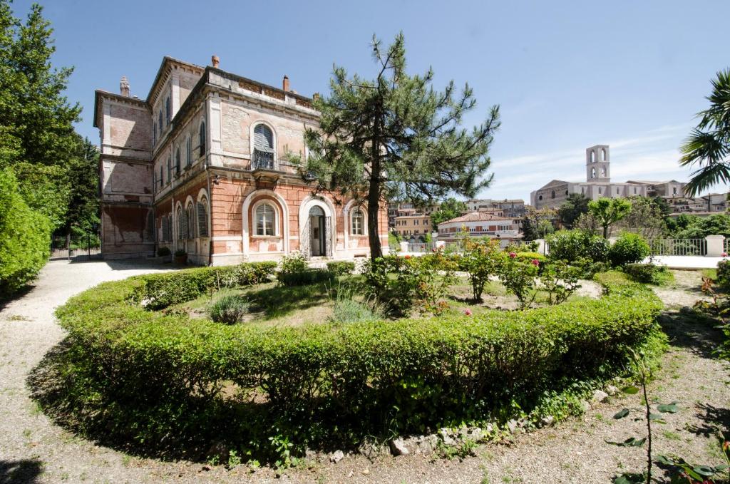 Zahrada ubytování Hotel Iris