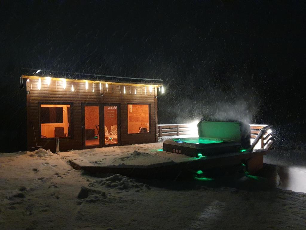 Mana Village - Jacuzzi & Sauna v zimě