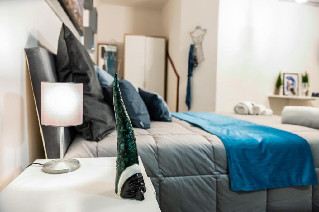 Yes I Know My Room - Magica Napoli - 12