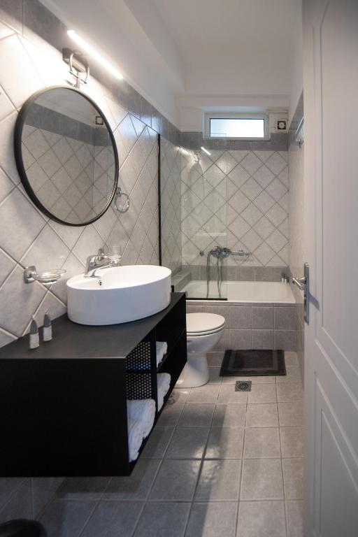 Kúpeľňa v ubytovaní Petrino Suites Mesolonghi