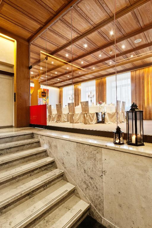 Posezení v ubytování AKZENT Brauerei Hotel Hirsch