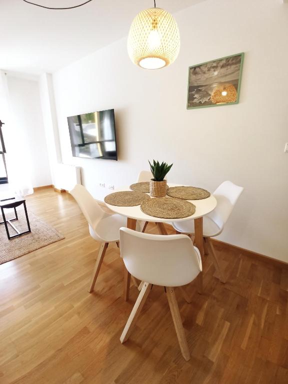 Televízia a/alebo spoločenská miestnosť v ubytovaní Casa do Xuli