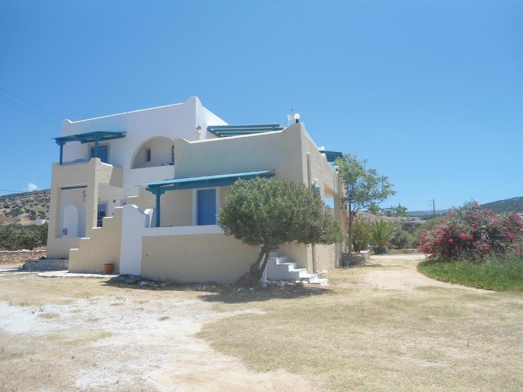 Gallery image of Anastasia in Aliko Beach