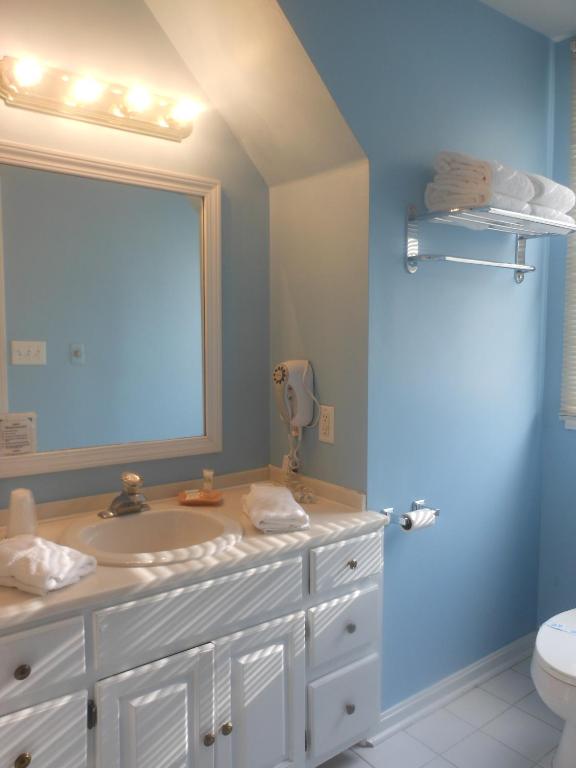 Century Suites Hotel photo