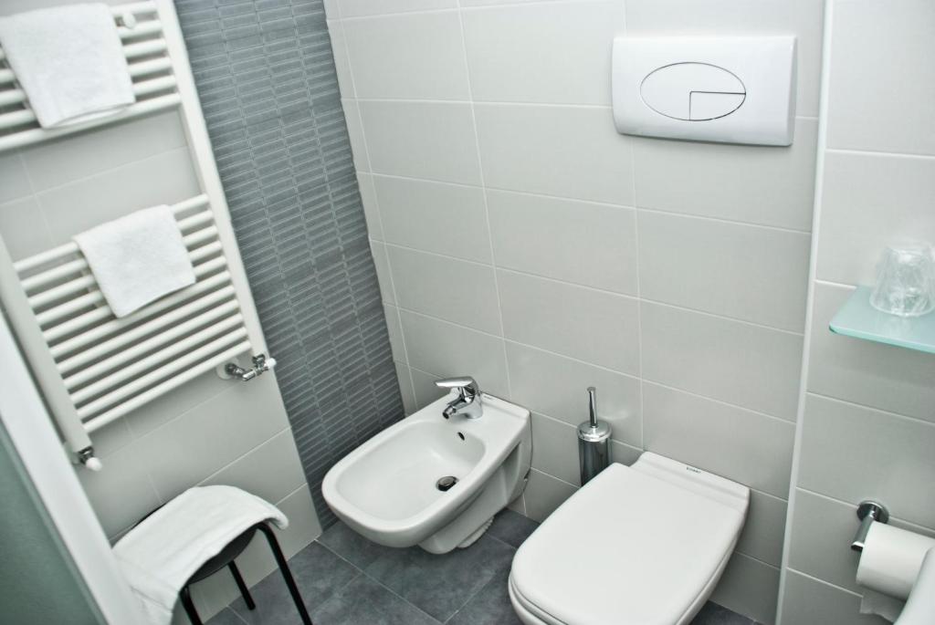 Koupelna v ubytování Hotel 4 Strade