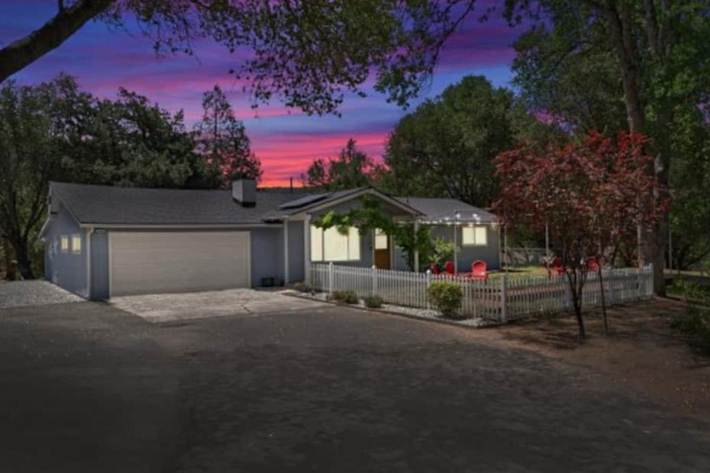 Holiday home The Manzanita Retreat, Oakhurst, USA