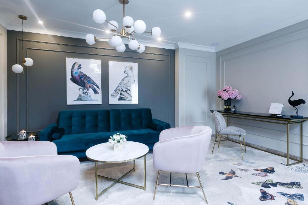 Livin Aparthotel Centrum - Housity