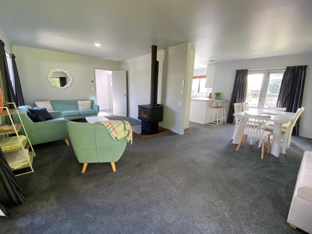 Motuoapa Bay Chalets - Resim 8