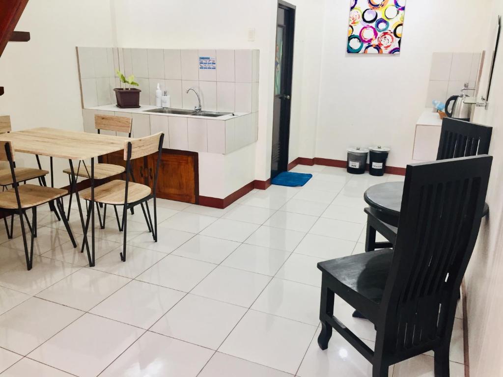 Kuchyň nebo kuchyňský kout v ubytování JPrime Apartelle