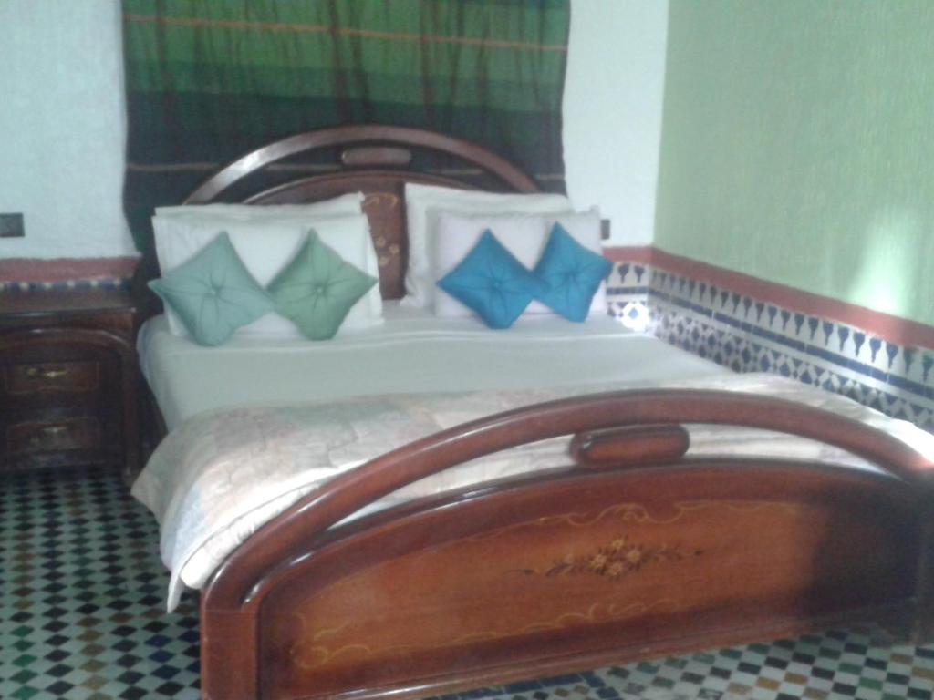 Riad Azrou - Budget Twin Room