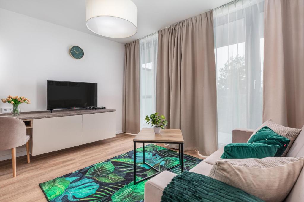 Apartamenty Jantaris II by Noclegi Renters - 2