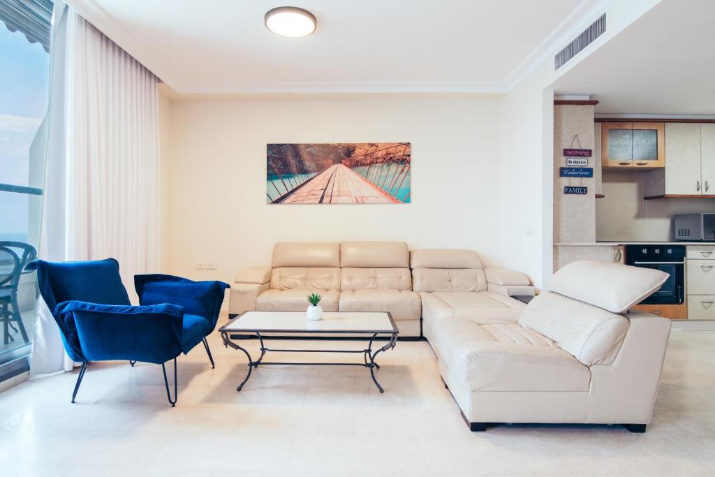 Almog Beach Apartments מגדלי חוף הכרמל חיפה - Apartamento De Penthouse