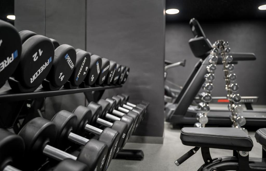 Posilňovňa alebo fitness centrum v ubytovaní Ski & Bike Hotel Wiesenegg