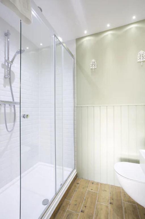 Georgian House Hotel - Resim 5