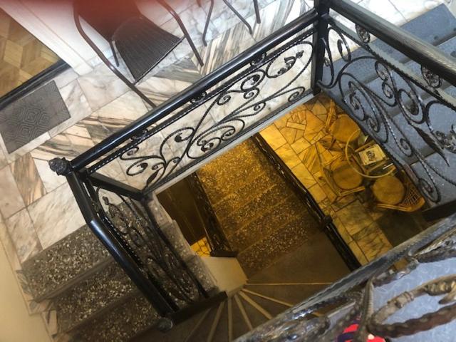 Fotografie z fotogalerie ubytování Hotel Classic Suites v destinaci Tbilisi City