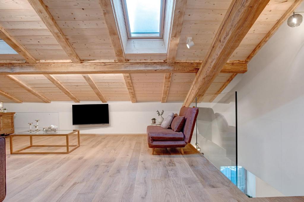 Telewizja i/lub zestaw kina domowego w obiekcie Wellness Lodge Chicca