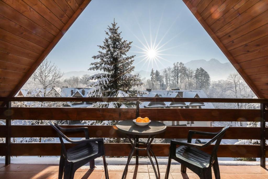 Výhľad na hory alebo výhľad na hory priamo z apartmánu
