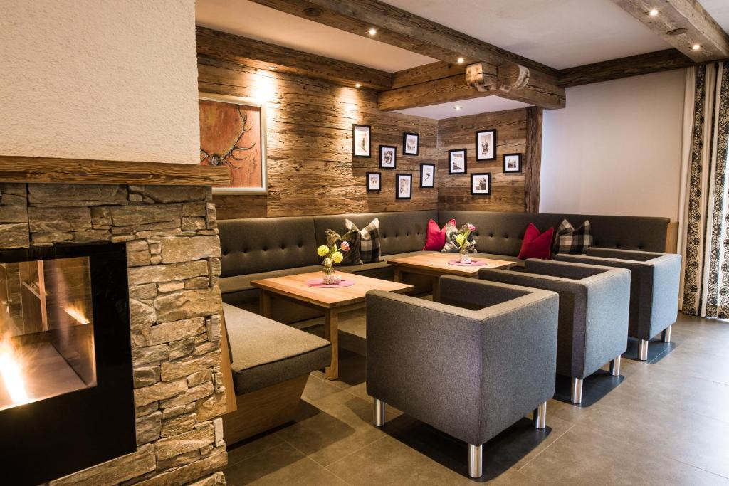 Posezení v ubytování Hotel Salzburgerhof