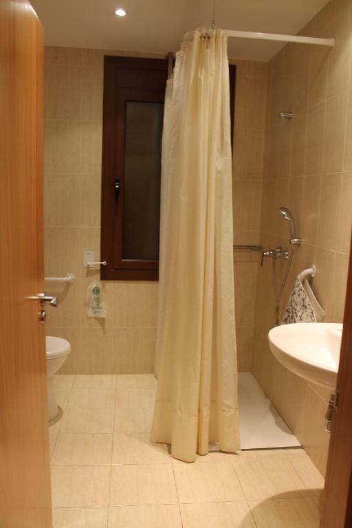 Koupelna v ubytování Apartaments Vilaró