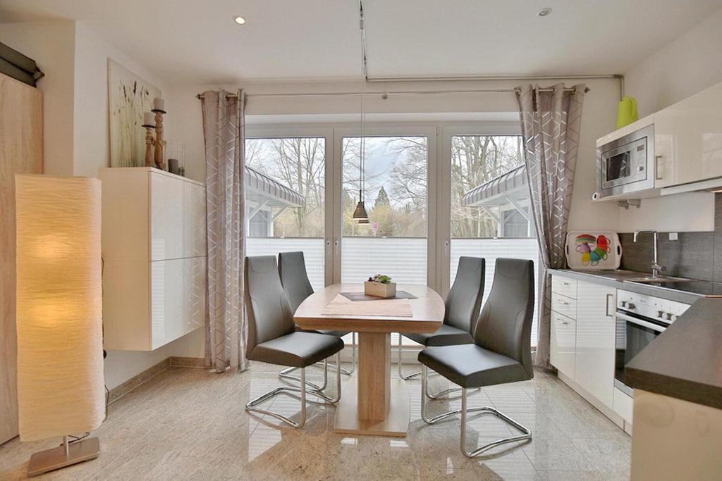 Kuchyň nebo kuchyňský kout v ubytování Parkresidenz Bergstraße 52 Parkresidenz Bergstraße 52 Appartement 2