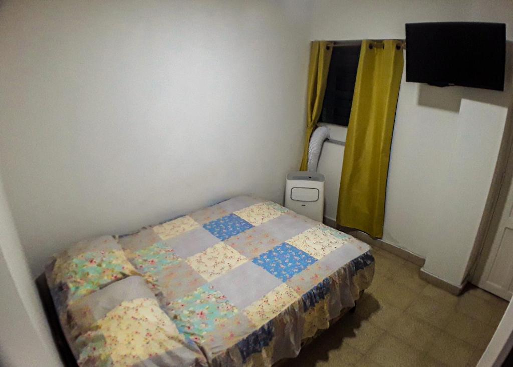 Postel nebo postele na pokoji v ubytování Habitaciones privadas en un departamento encantador