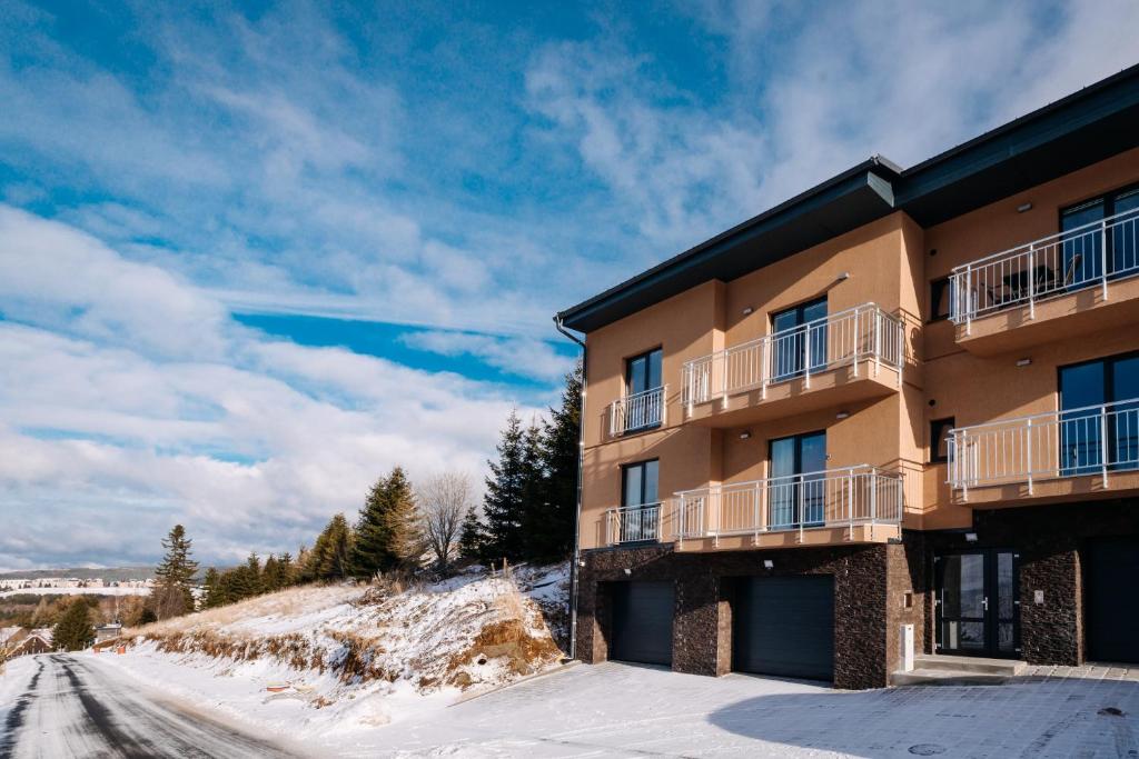 Budova, kde se apartmán nachází