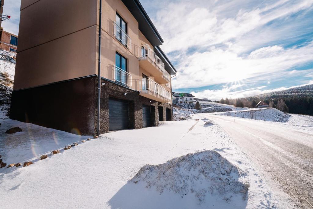 Nespecifikovaný výhled na hory nebo výhled na hory při pohledu z apartmánu