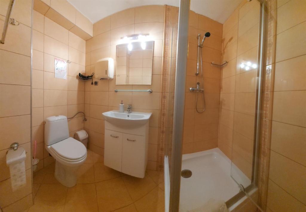 Dom Pod Kasztanami - 9