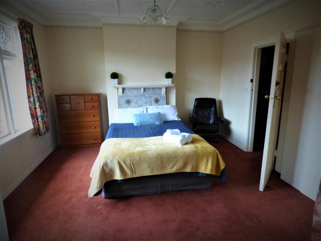 Sahara Deluxe Studios - Resim 18