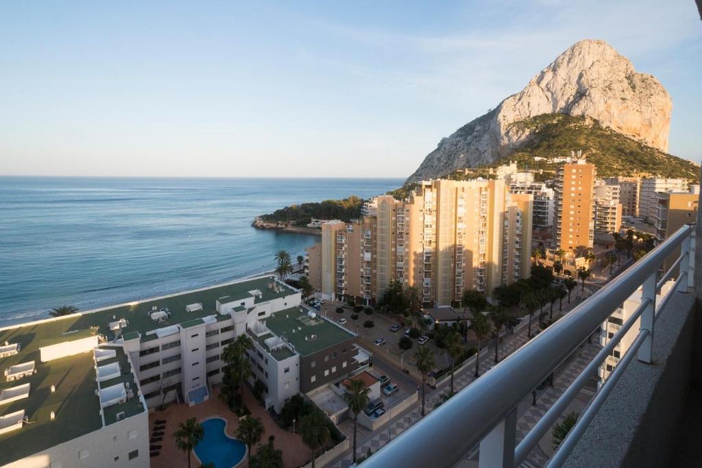 Apolo 16 15D70 - Apartment on the beach, Calpe, Spain ...