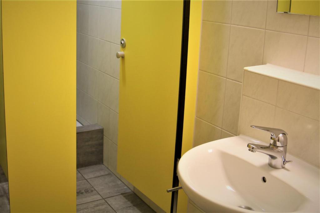 Bern Backpackers Hotel Glocke - Resim 10