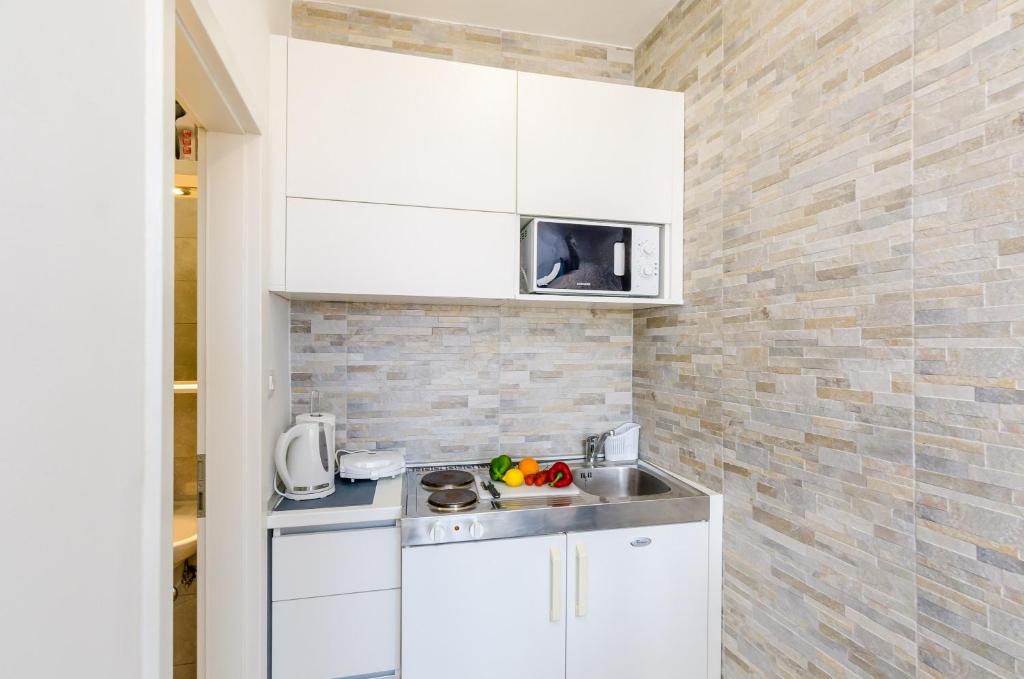 Miracle Apartments - 18