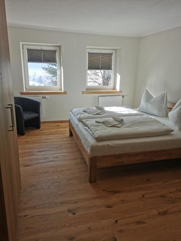 Posteľ alebo postele v izbe v ubytovaní Premium Appartements Di Bora