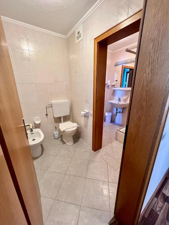 Koupelna v ubytování Pension Lambrecht