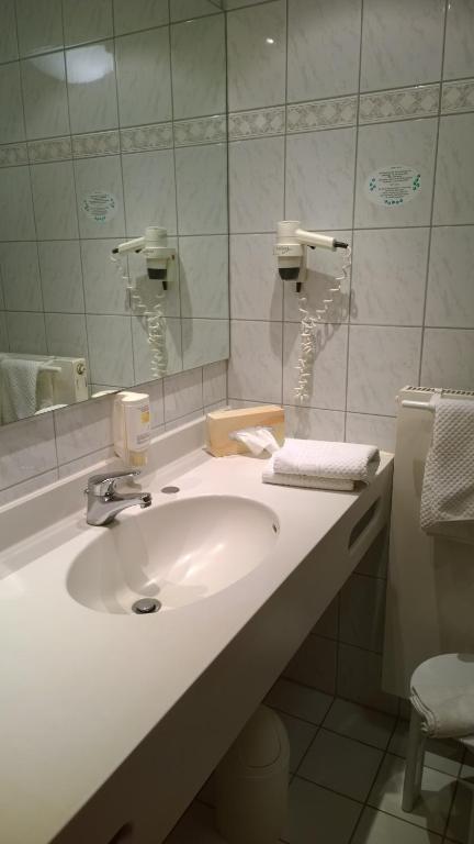 Koupelna v ubytování Weinhotel Rose
