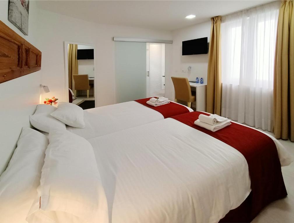 Hostal Royal Cruz - 18