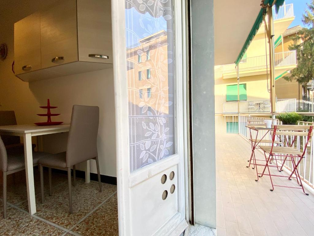 Balkón alebo terasa v ubytovaní CasaViva- Ampio e luminoso quadrilocale a Rapallo