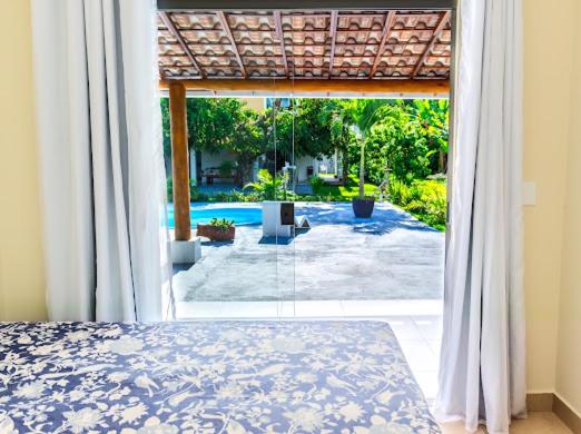 SOBRADO DA MANGUEIRA - Three-Bedroom House