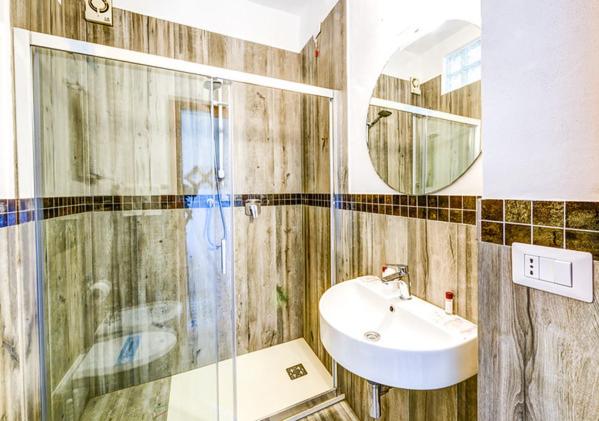 Ванная комната в Hotel Vela Velo Club Vieste