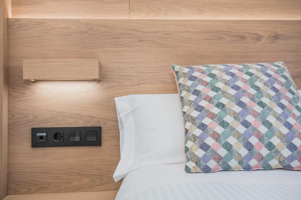 Hotel Ciudad De Ávila - 11