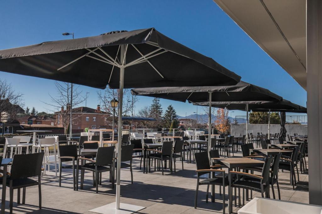 Hotel Ciudad De Ávila - 1