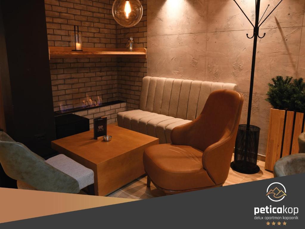 Posezení v ubytování Apartman PETICA KOP A8 Kopaonik